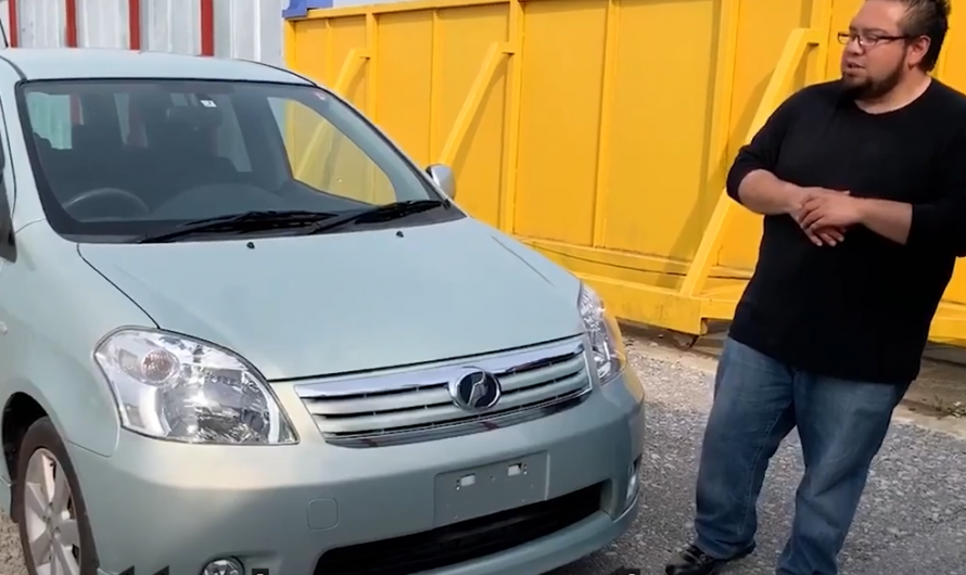 2009 Toyota Raum S package