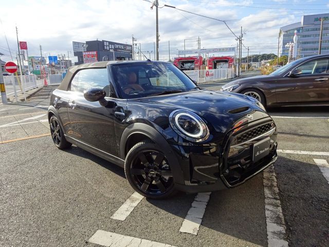 Photo of code 202535680017