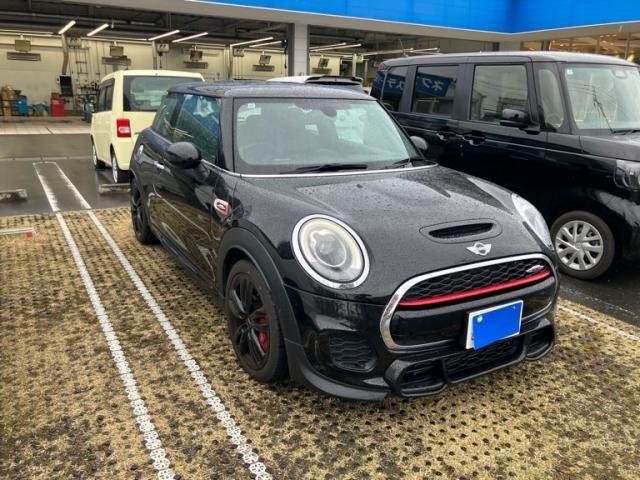 Photo of code 202608565523